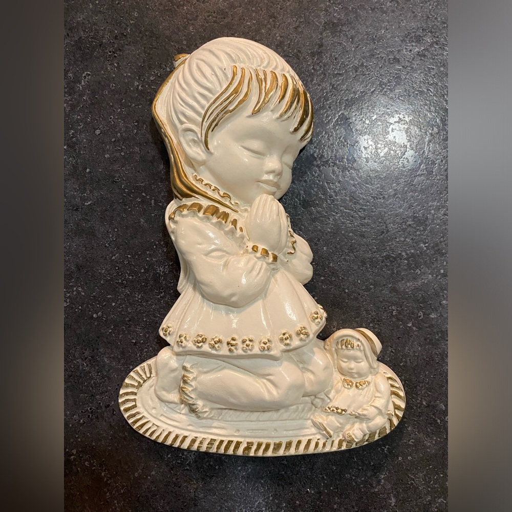 Vintage Chalkware girl praying wall hanging
